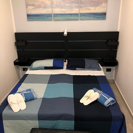 Dal Barce Rooms ปาแลร์โม ภายนอก รูปภาพ